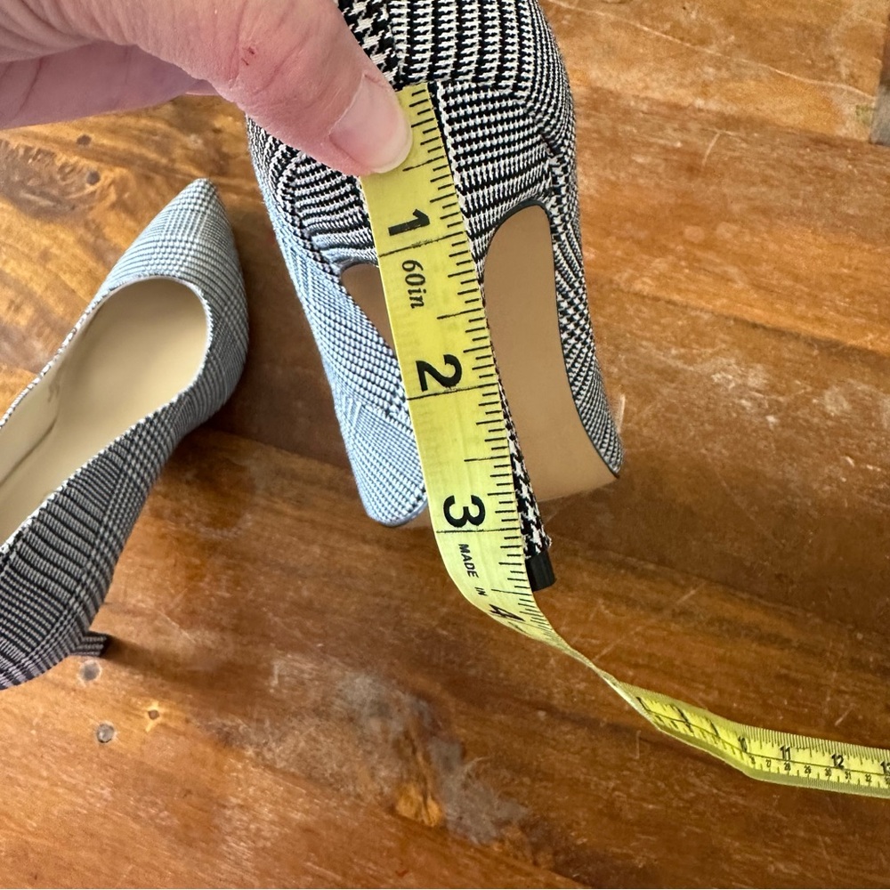 Marc Fisher Darren black white houndstooth pump heel size 7.5 - Picture 7 of 11